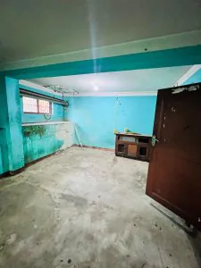 Flat in Chandragiri 15, Tinthana near Munal club is at rent specially for running business like GARMENT, GODOWN, and other small business purpose as we have a big space which is appropriate for it.